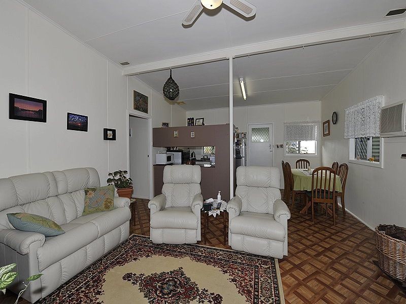 2 Barbara Street, Falcon WA 6210