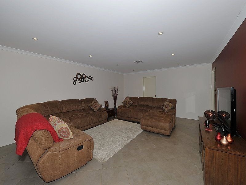 48 Marlin Way, Singleton WA 6175