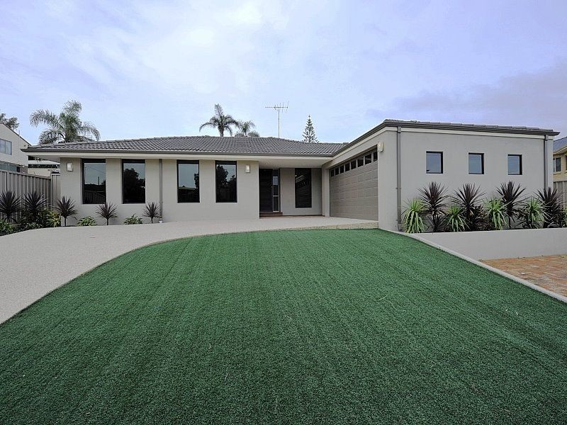19 Collier Street, Silver Sands WA 6210