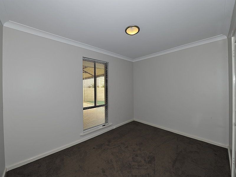 19 Collier Street, Silver Sands WA 6210