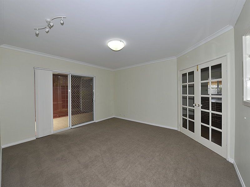 19 Hayman Retreat, Halls Head WA 6210