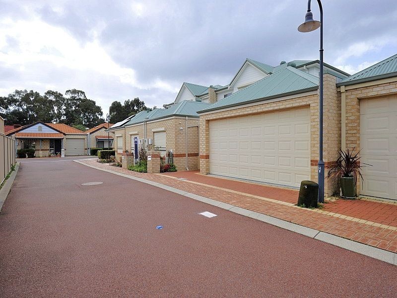 15 Myrtle Turn, Greenfields WA 6210