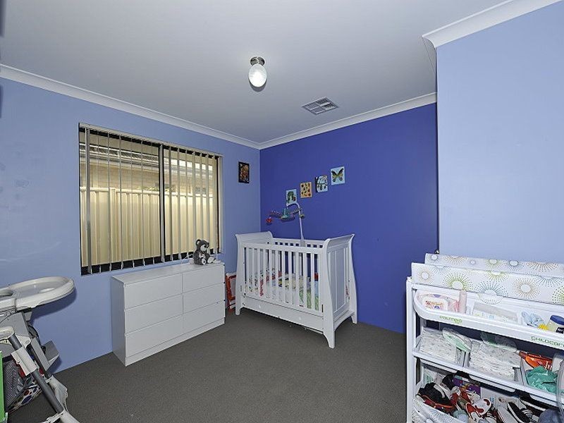 78 Badgerup Avenue, Lakelands WA 6180