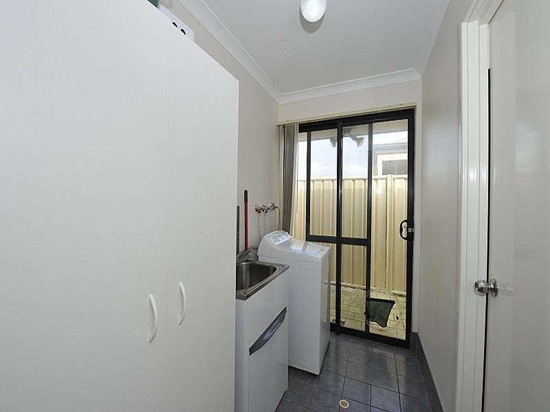 78 Badgerup Avenue, Lakelands WA 6180