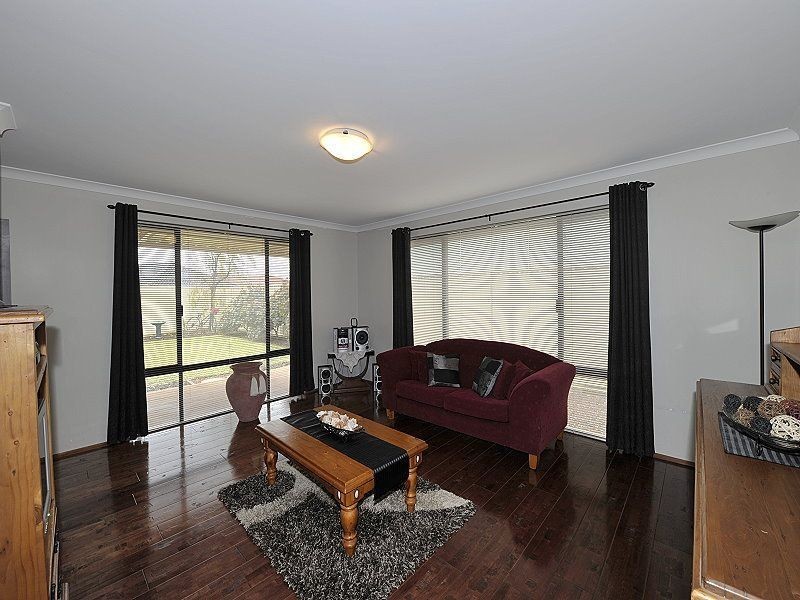 105 Yindana Bvd, Lakelands WA 6180