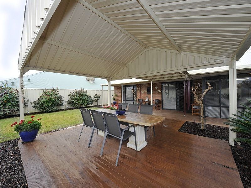 105 Yindana Bvd, Lakelands WA 6180