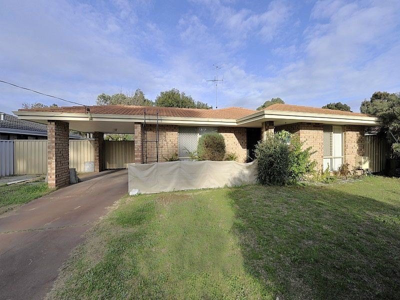 33 Mississippi Drive, Greenfields WA 6210