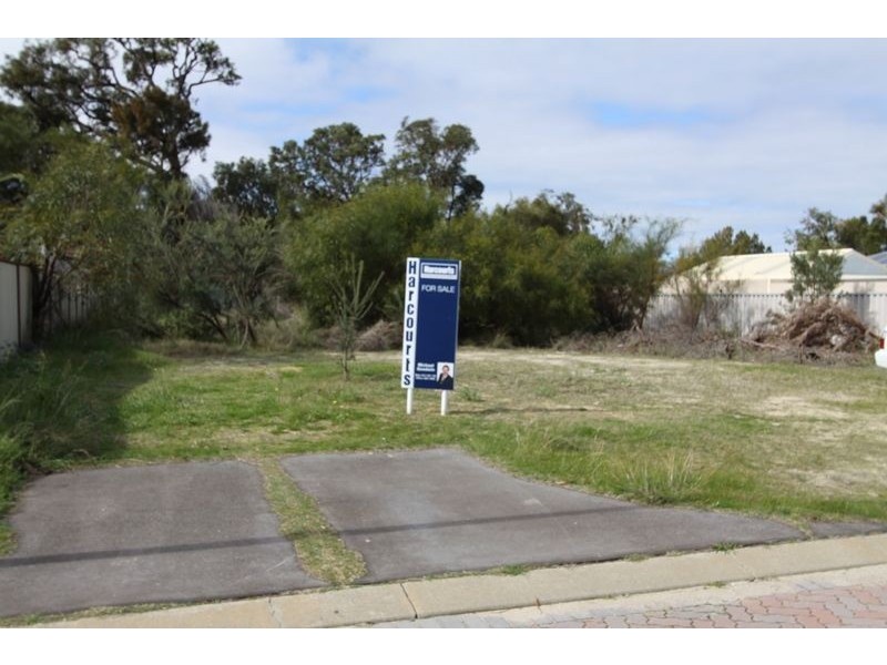 8 Gwalia Mews, Dudley Park WA 6210