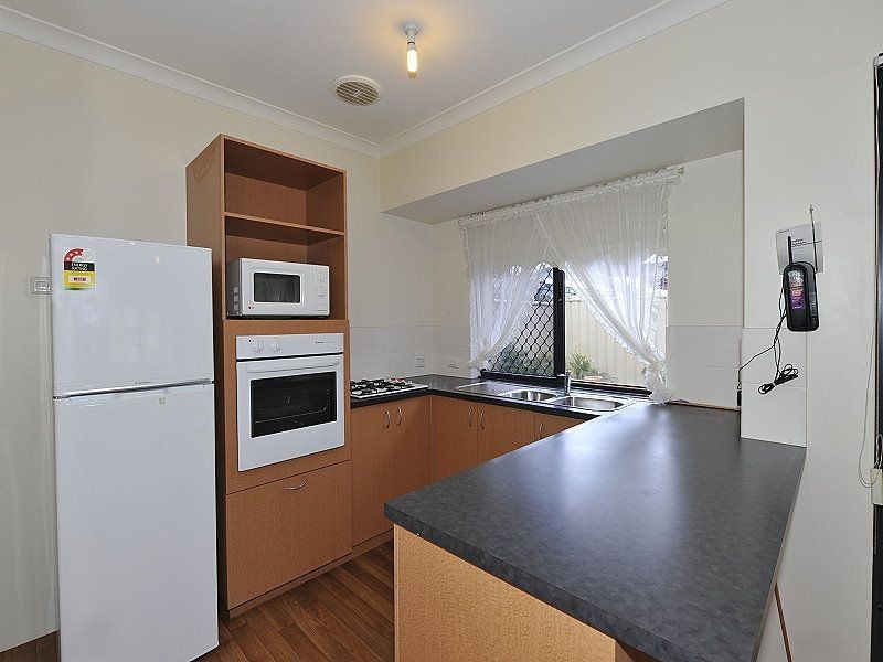 32 Thyme Meander, Mandurah WA 6210