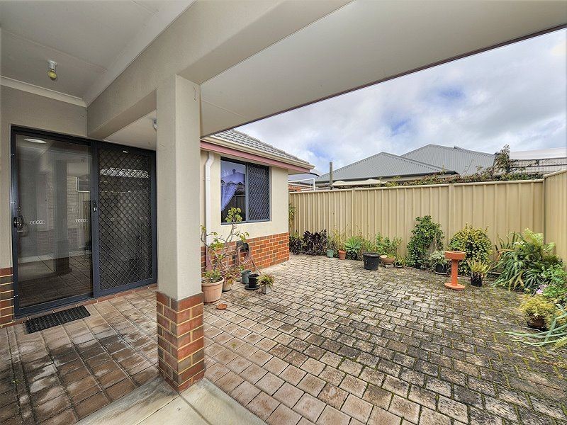 32 Thyme Meander, Mandurah WA 6210