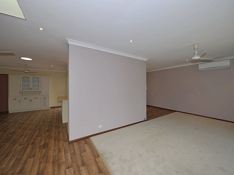 5 Aberdeen Close, Halls Head WA 6210