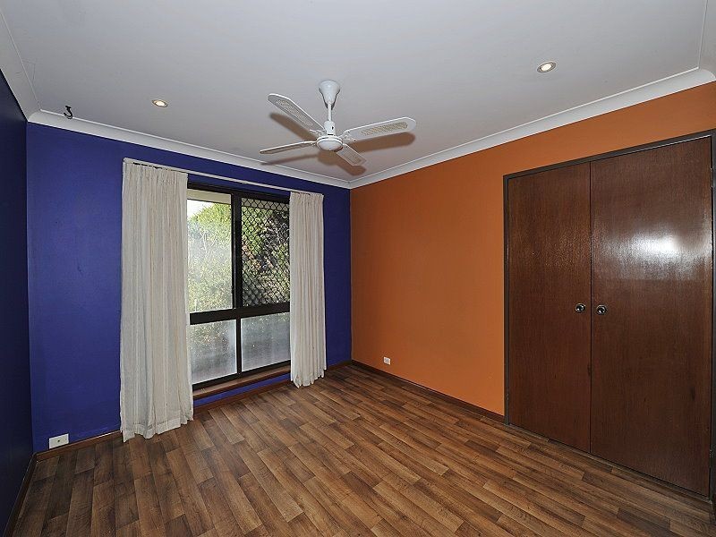 5 Aberdeen Close, Halls Head WA 6210