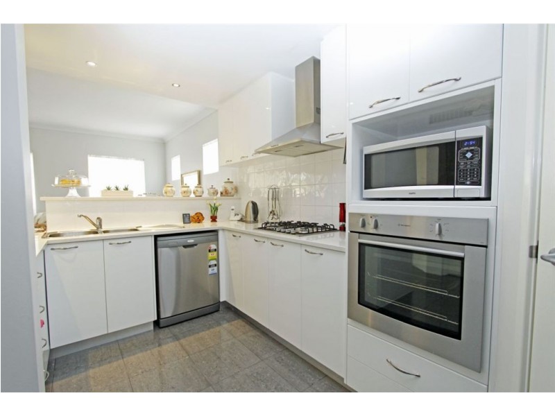 10 Clyde Place, Mandurah WA 6210