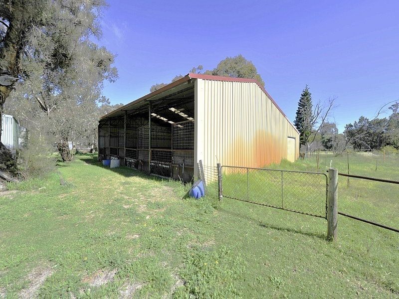 19 Mears Road, Barragup WA 6209