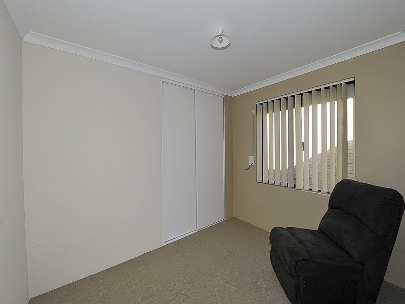 4/24 Irrawaddy Drive, Greenfields WA 6210