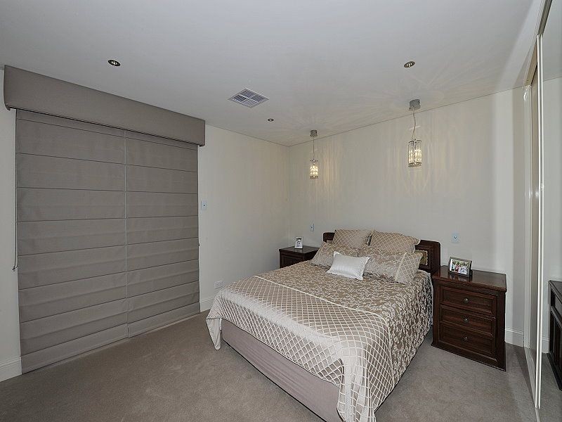 39 Aztec Island Retreat, Halls Head WA 6210