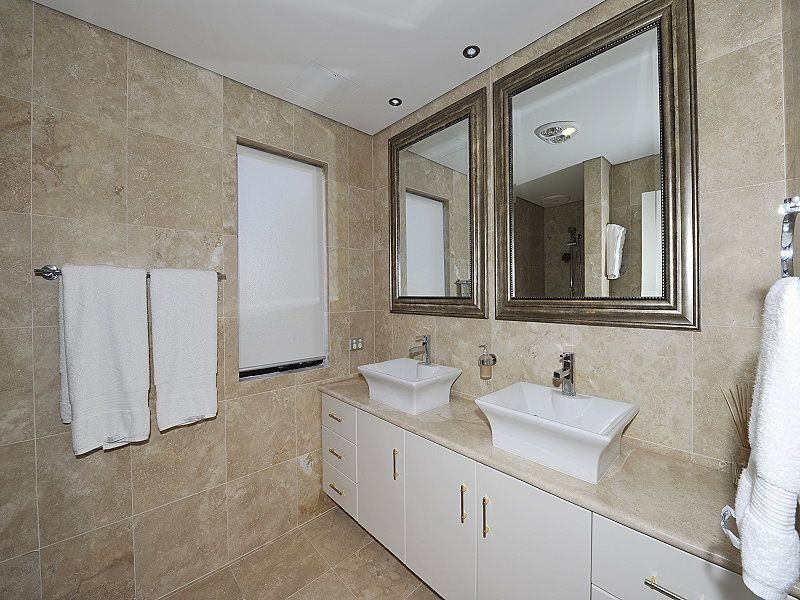 39 Aztec Island Retreat, Halls Head WA 6210