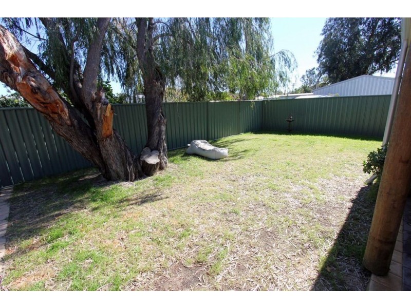 8B Roy Road, Coodanup WA 6210