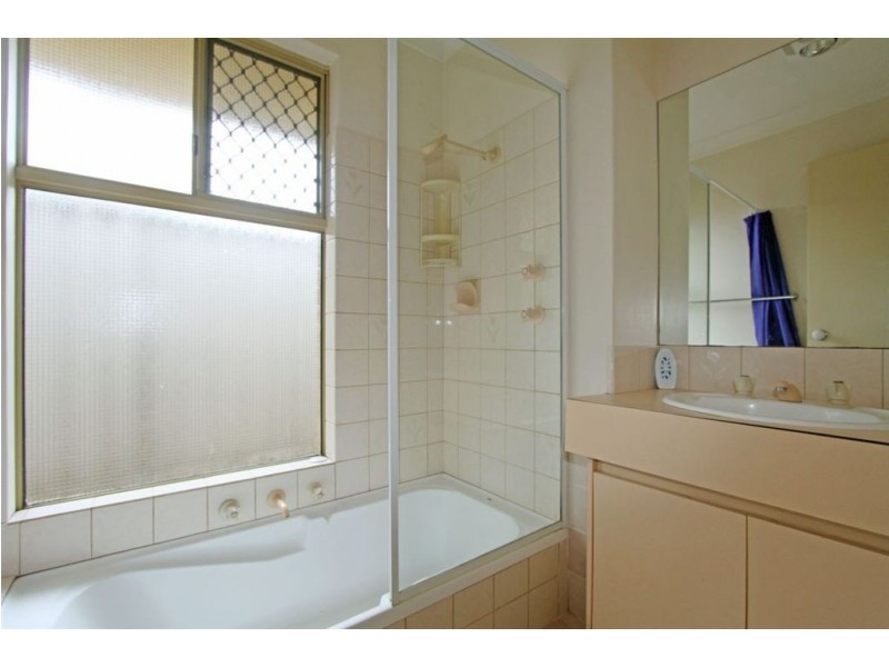 5 Briar Court, Greenfields WA 6210