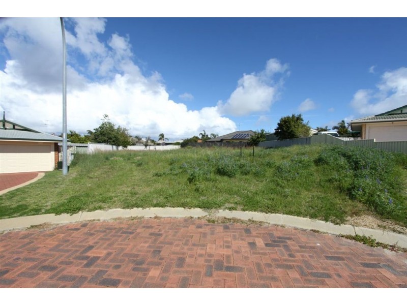 19 Chennile Vista, Halls Head WA 6210