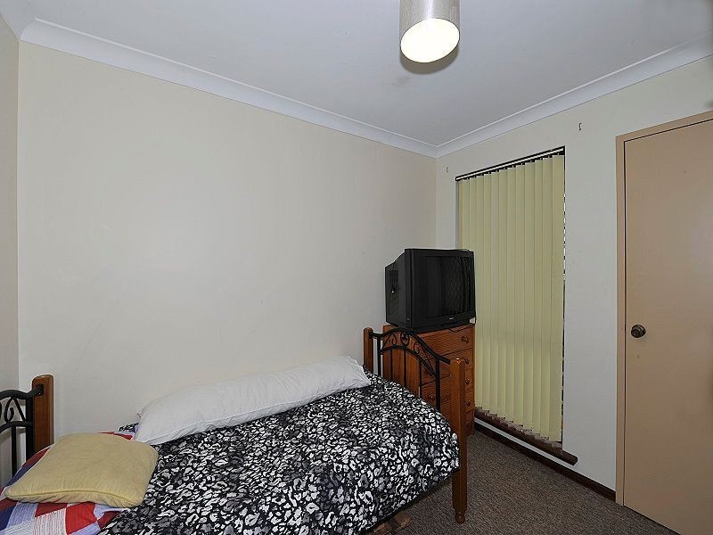 1/6 Leslie Street, Dudley Park WA 6210