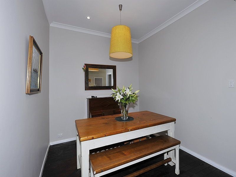 32 Karunjie Road, Golden Bay WA 6174