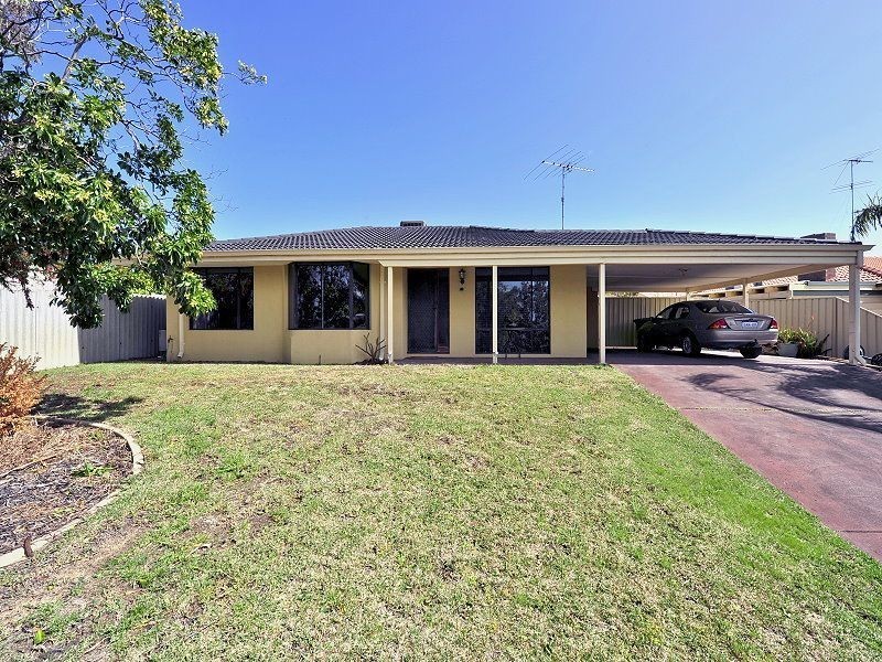 11 Tarata Close, Halls Head WA 6210