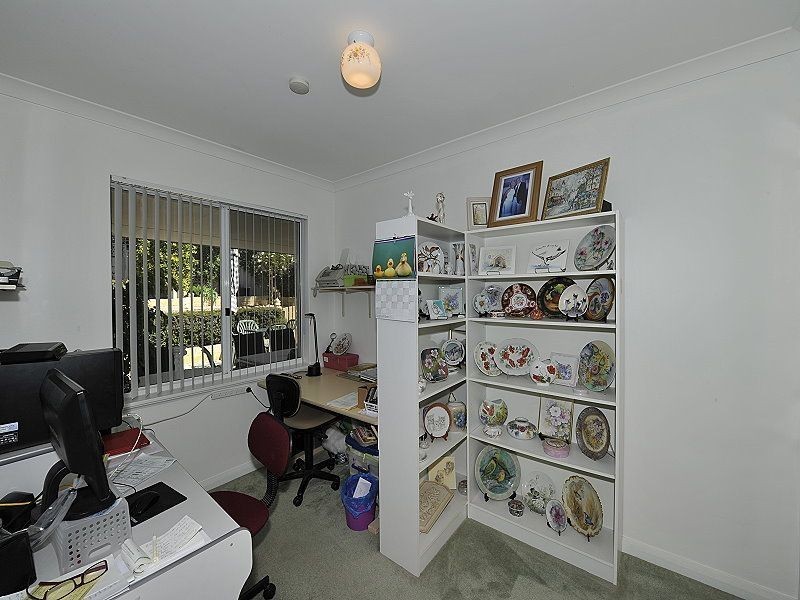 2/2 Clipper Way, Halls Head WA 6210