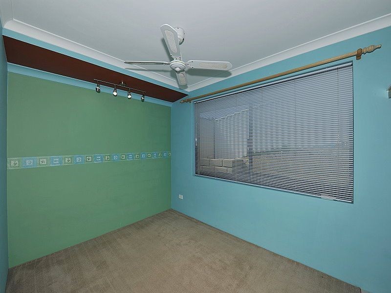 6 Hortonia Avenue, Secret Harbour WA 6173