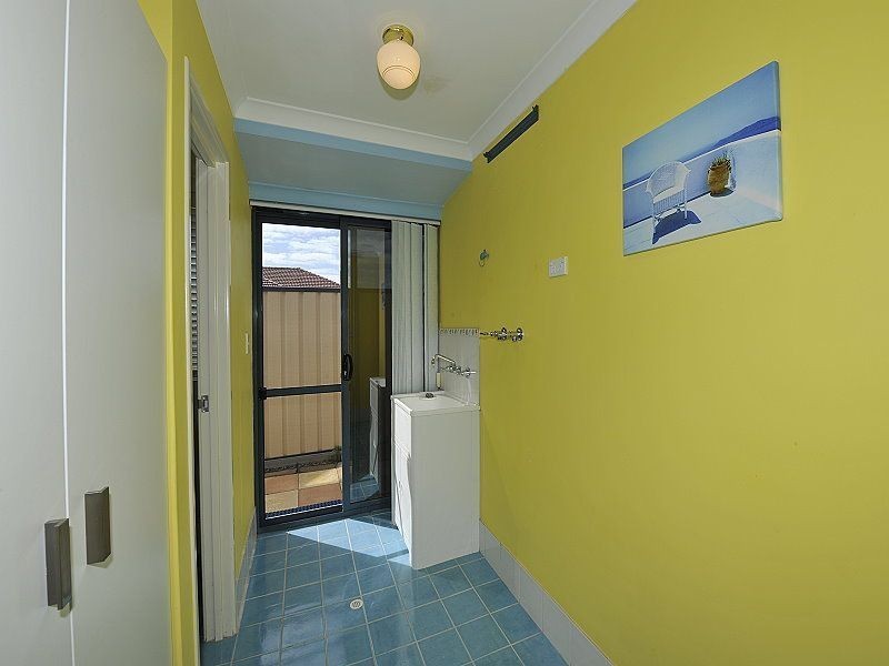 6 Hortonia Avenue, Secret Harbour WA 6173