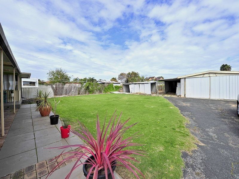 7 Lefroy Street, Mandurah WA 6210