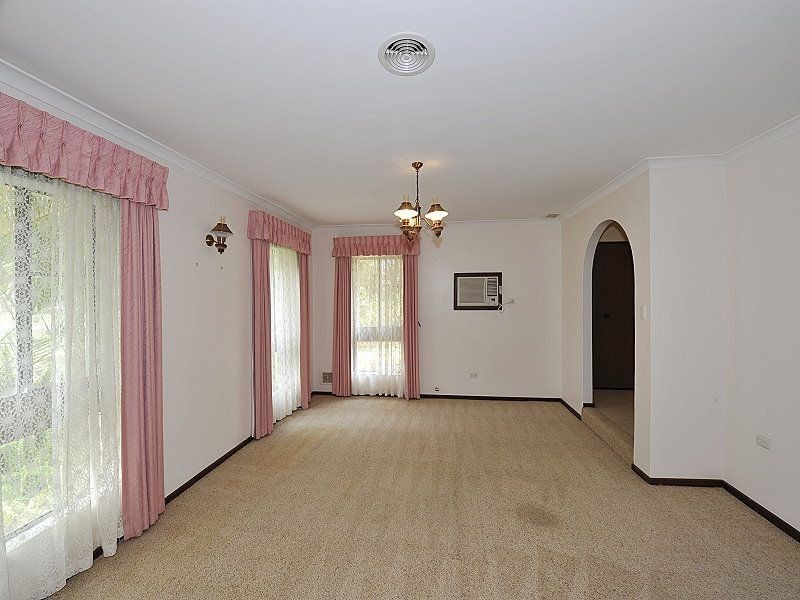 8 Gray Road, Mandurah WA 6210