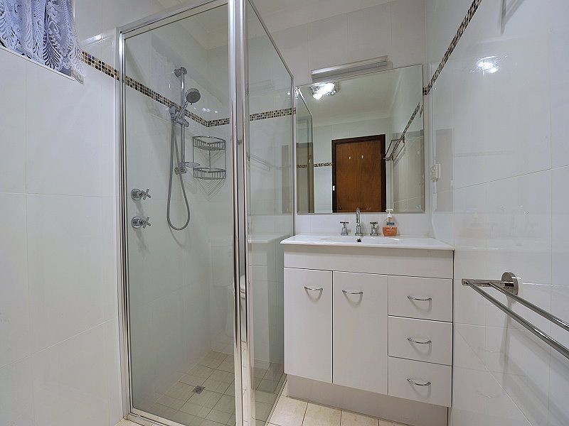 8 Gray Road, Mandurah WA 6210