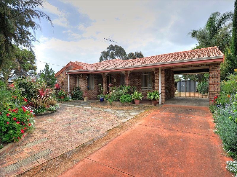 15 Amazon Drive, Greenfields WA 6210