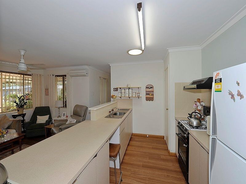 15 Amazon Drive, Greenfields WA 6210