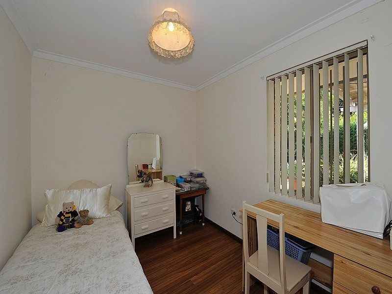 15 Amazon Drive, Greenfields WA 6210