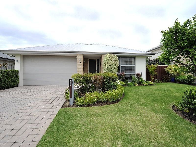 26 Middleton Loop, Meadow Springs WA 6210