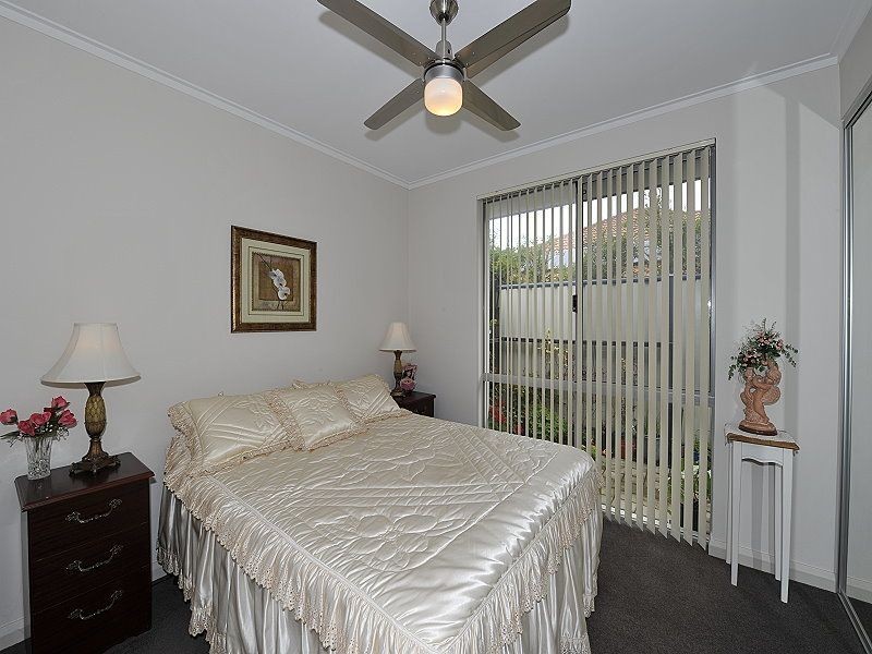 26 Middleton Loop, Meadow Springs WA 6210