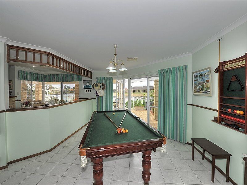 69 Waterside Drive, Dudley Park WA 6210