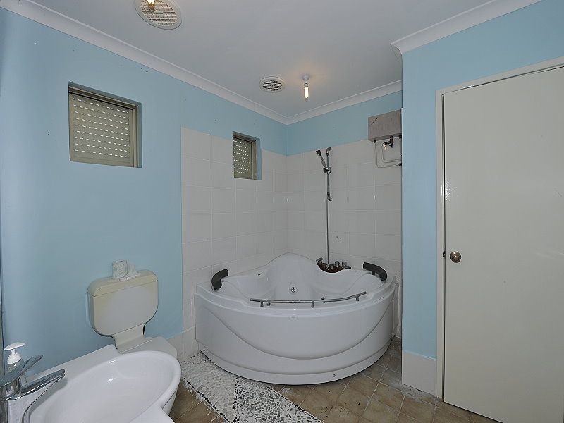 1 Dawesville Road, Dawesville WA 6211