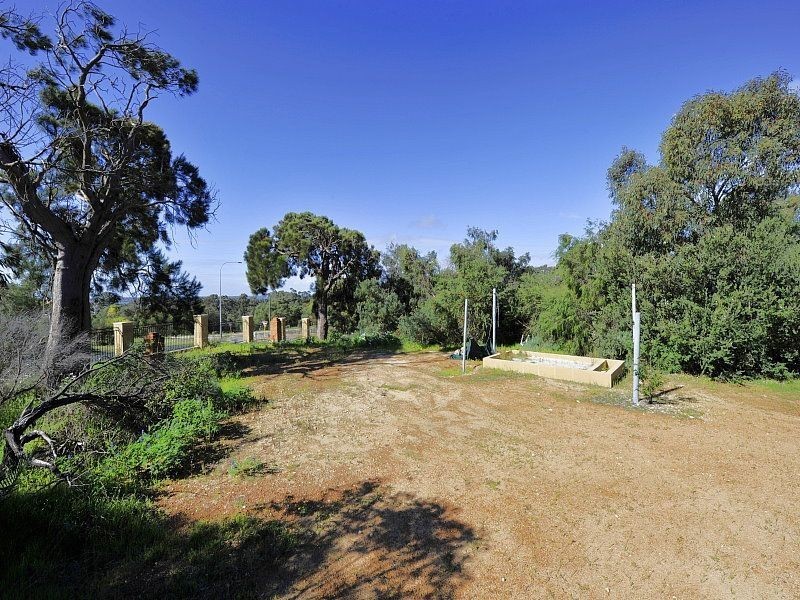 1 Dawesville Road, Dawesville WA 6211