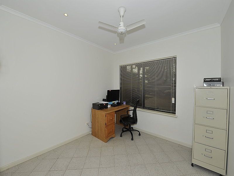 3/3 Piccolo Place, Halls Head WA 6210