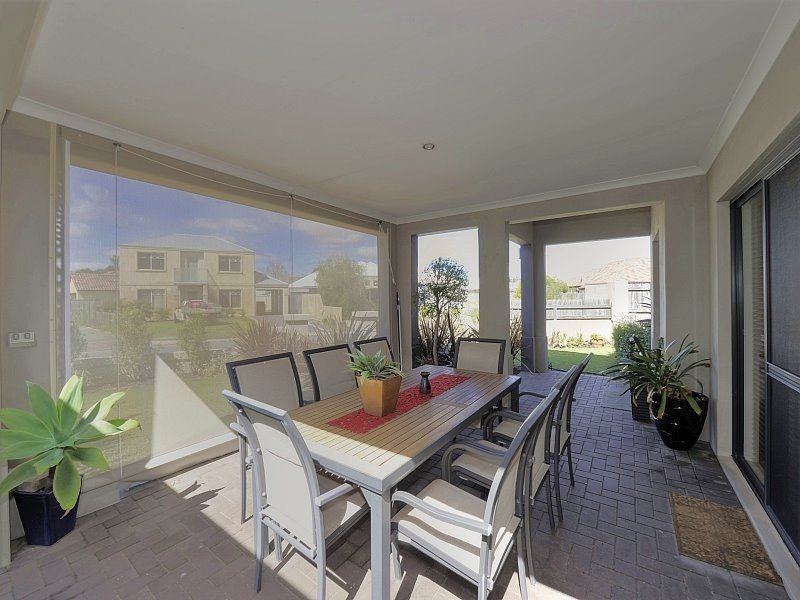 3 Pacifica Way, Dudley Park WA 6210