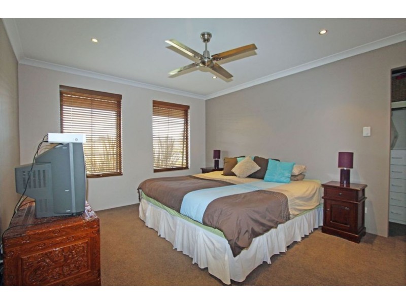 9 Dalwallinu Terrace, Dawesville WA 6211
