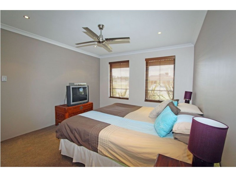 9 Dalwallinu Terrace, Dawesville WA 6211
