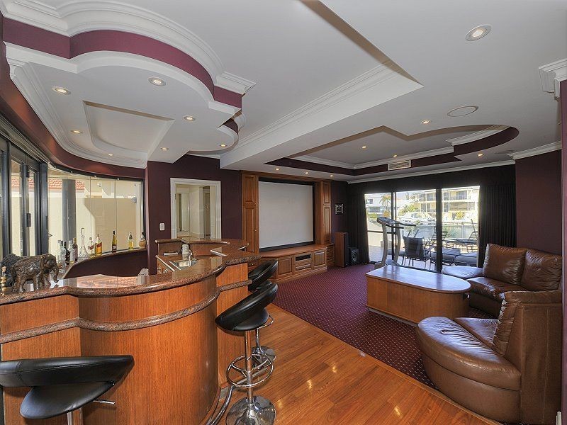 30 Santavea Mews, Halls Head WA 6210