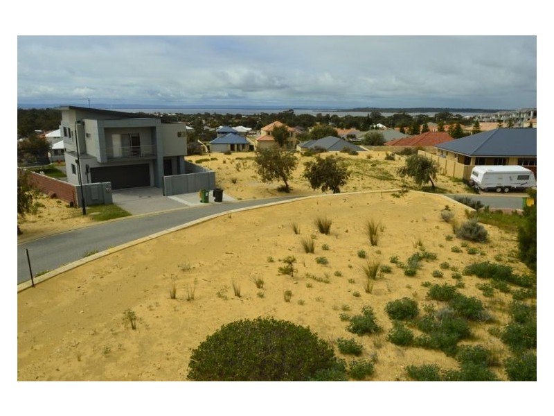 9 Seaview Place, Wannanup WA 6210