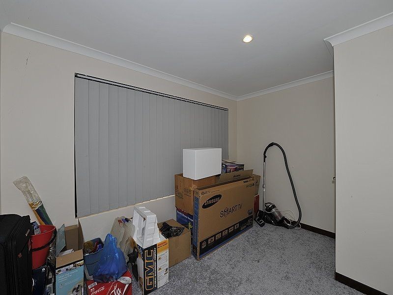 10 Willoughbridge Crescent, Erskine WA 6210