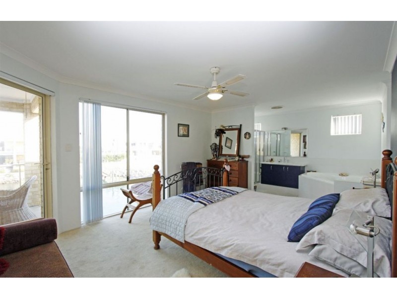 23 San Marco Quay, Halls Head WA 6210