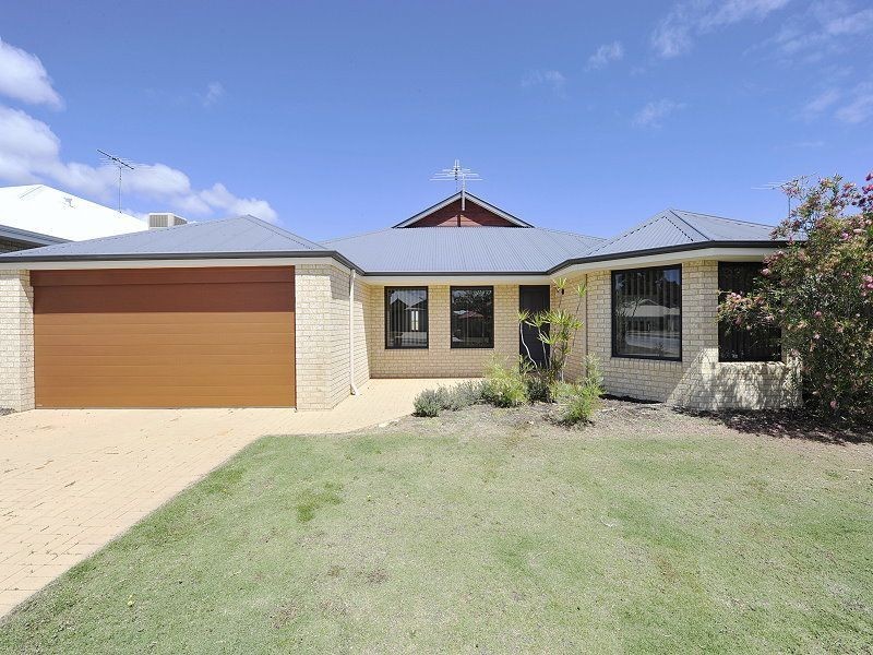 92 Meadow Springs Drive, Meadow Springs WA 6210